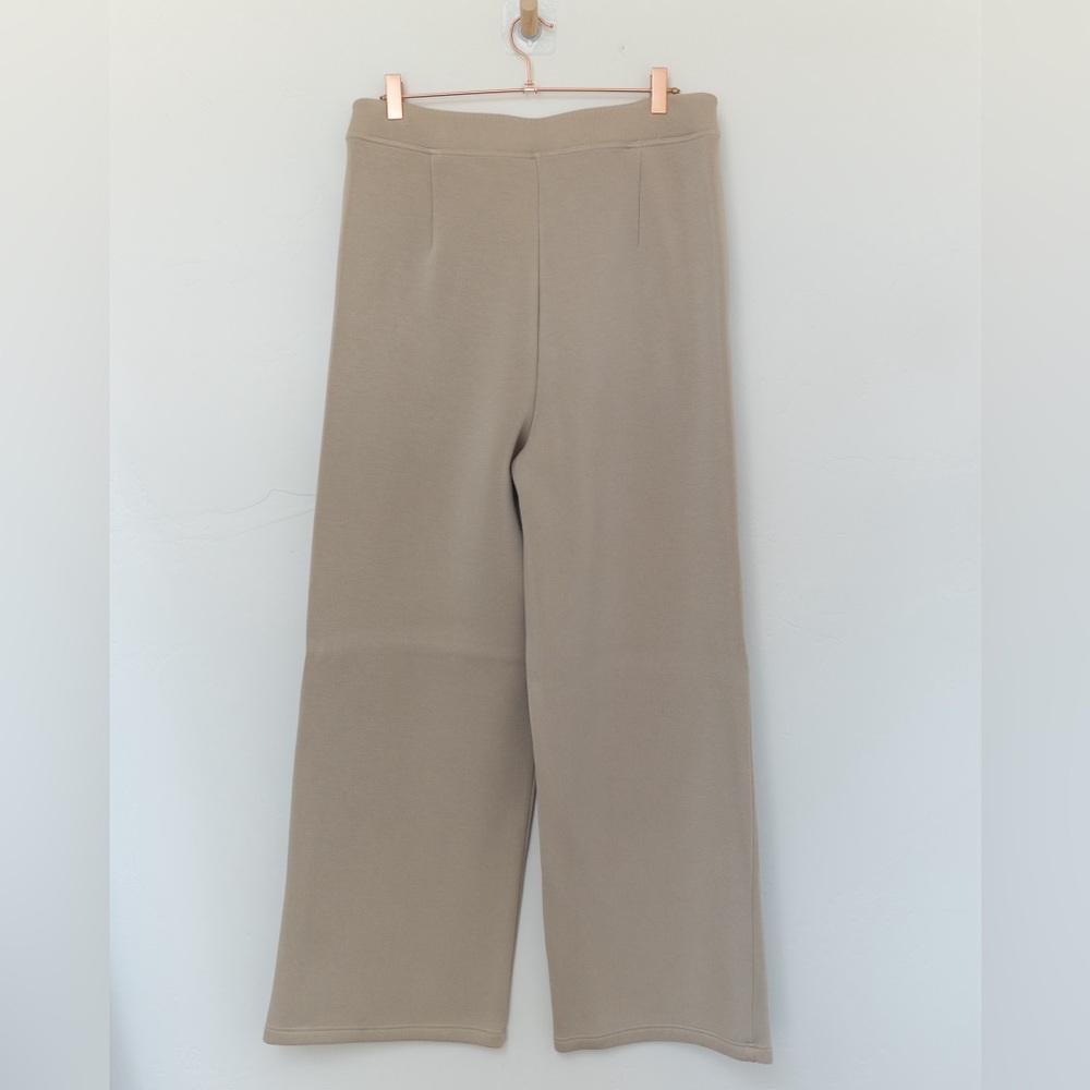 Leze the Label Women’s Lounge Set Size L - Taupe - Picture 4 of 7